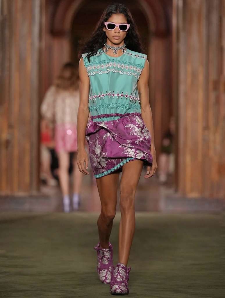 Ellen Borges no desfile da Louis Vuitton 