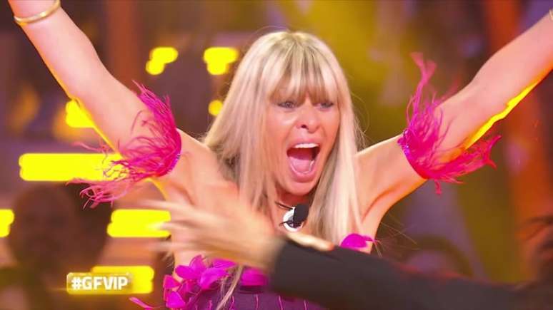 Neta de Mussolini vence Big Brother italiano e fatura prêmio milionário
