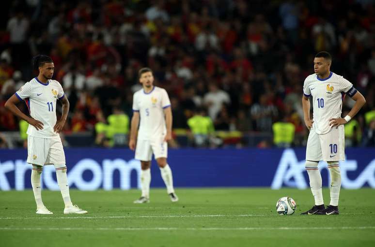Mbapp&eacute; e Olise s&atilde;o destaques do ataque da sele&ccedil;&atilde;o francesa &ndash;