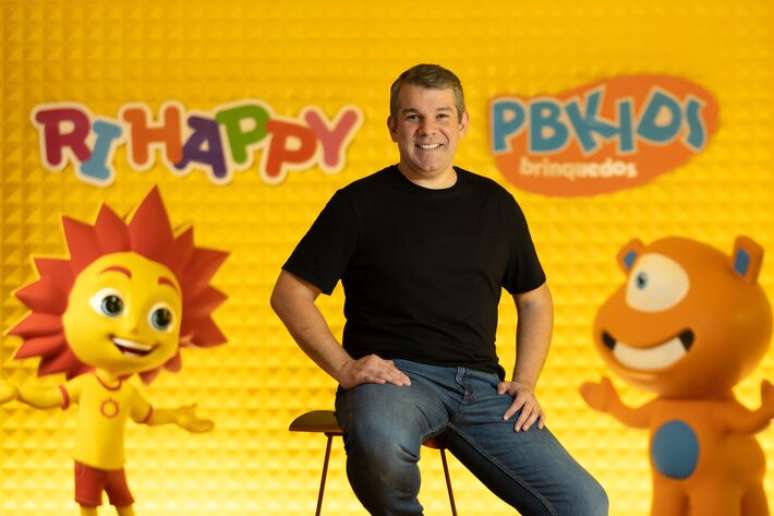 Thiago Rebello &eacute; CEO da Ri Happy