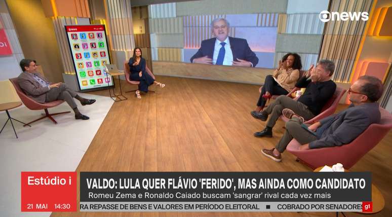 Jornalistas no 'Est&uacute;dio i' riram de detalhes considerados amadores da cinebiografia de Bolsonaro