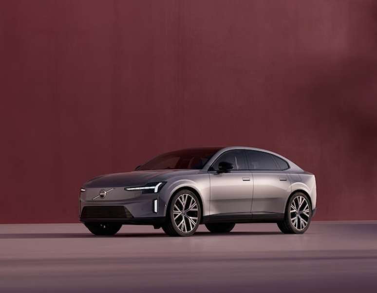 Volvo ES90 desembarca no Brasil no meio do ano