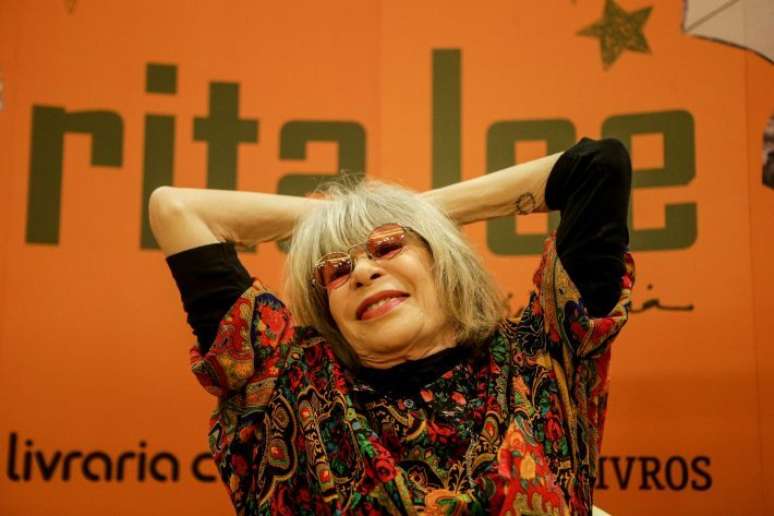 Rita Lee, durante o lan&ccedil;amento de sua autobiografia