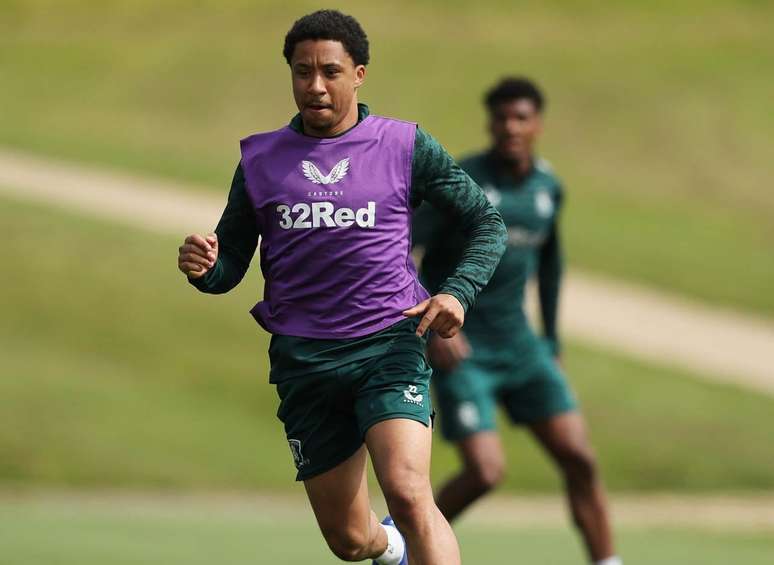 Atividade de prepara&ccedil;&atilde;o do Middlesbrough antes de disputar o acesso &agrave; Premier League &ndash;