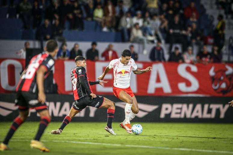 Vit&oacute;ria perdeu para o Bragantino, pelo Brasileir&atilde;o &ndash;