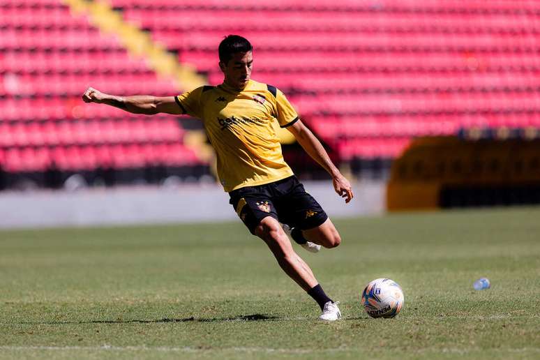 Treino do Sport Recife no est&aacute;dio da Ilha do Retiro, nesta &uacute;ltima ter&ccedil;a-feira (19) &ndash;