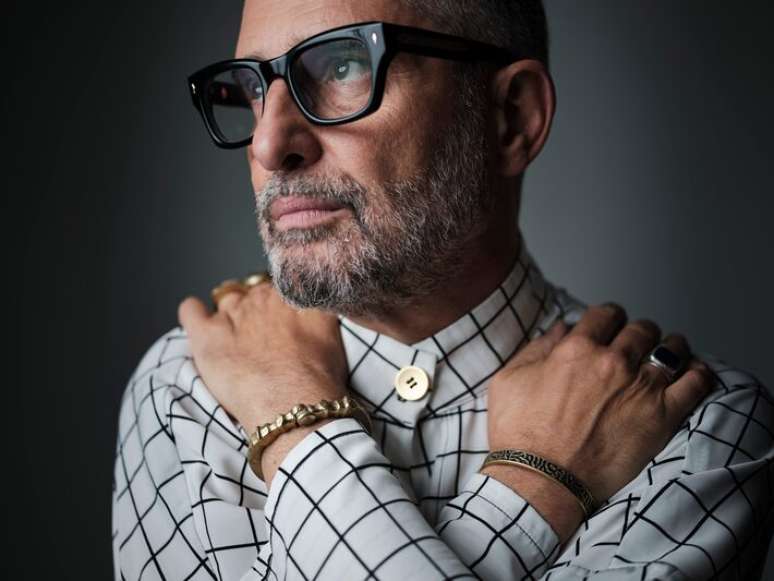 &Uacute;ltimo &aacute;lbum de Jorge Drexler &eacute; 'Tarac&aacute;', com faixas que exploram o candombe, ritmo tradicional no Uruguai.
