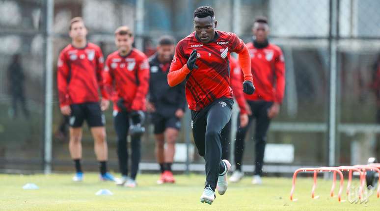 Rubro-Negro tem cinco desfalques para a partida em Bel&eacute;m &ndash;