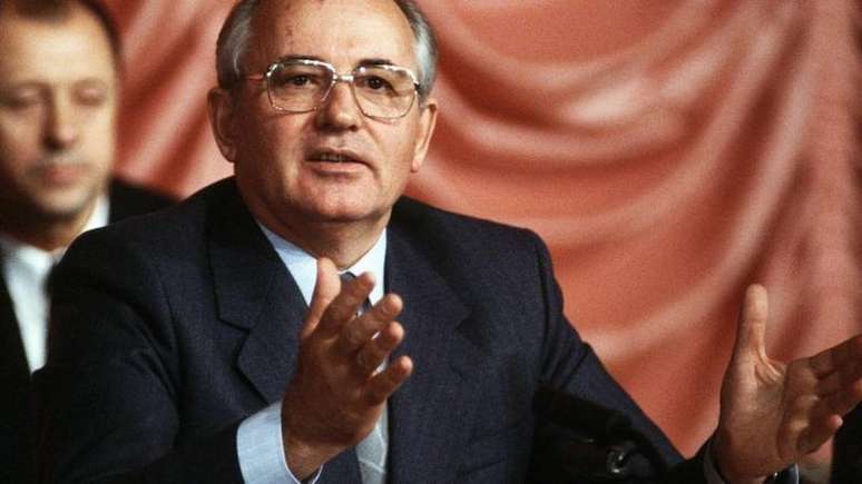 Gorbachev anunciou sua ren&uacute;ncia por motivos de sa&uacute;de e selou fim da URSS