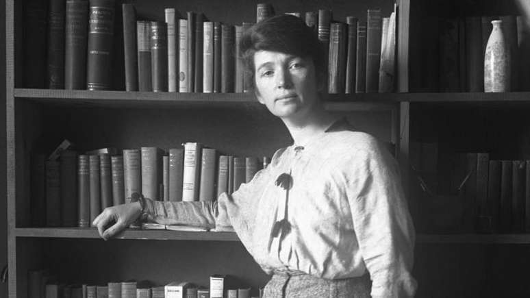 Sanger abra&ccedil;ou as teorias da eugenia em seu livro 'Woman and the New Race'