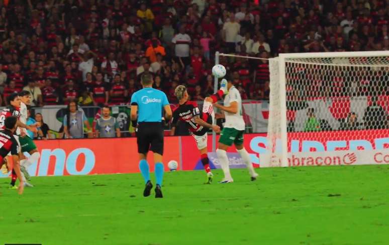 Expuls&atilde;o de Carrascal definiu o confronto &ndash;