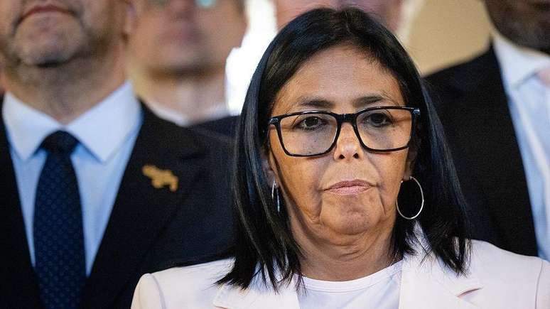 Alguns acreditam que os Estados Unidos esperam reproduzir em Havana o modelo venezuelano, que levou Delcy Rodr&iacute;guez a assumir a presid&ecirc;ncia do pa&iacute;s