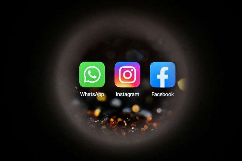 Sites brasileiros e no exterior vendem pacotes de seguidores cujo pagamento pode ser feito no Pix, cart&atilde;o de cr&eacute;dito ou at&eacute; criptomoedas