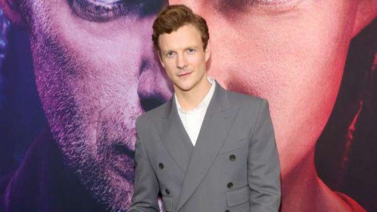 O ator irland&ecirc;s Patrick Gibson interpreta o jovem James Bond no &uacute;ltimo videogame