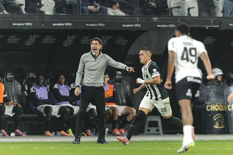 Barba Dom&iacute;nguez exalta atua&ccedil;&atilde;o do Galo ap&oacute;s derrota &ndash;