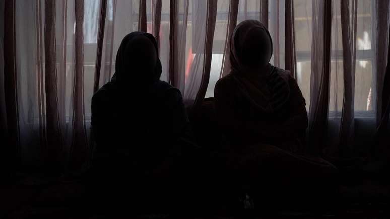 A BBC est&aacute; protegendo as identidades de todas as mulheres que contribu&iacute;ram para esta reportagem
