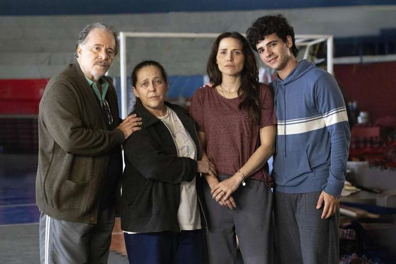 Primeira semana de Quem Ama Cuida foi marcada por trag&eacute;dia, enchente e conflitos familiares