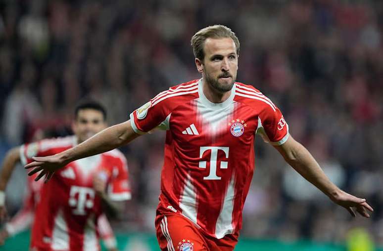 Harry Kane ganha chuteira de ouro 25/26 &ndash;