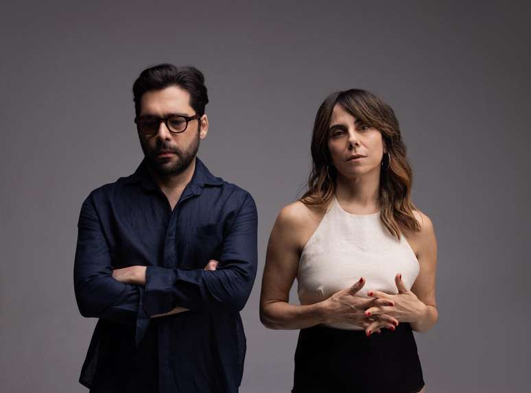 Paula Cohen e Jiddu Pinheiro estrelam a pe&ccedil;a Finl&acirc;ndia