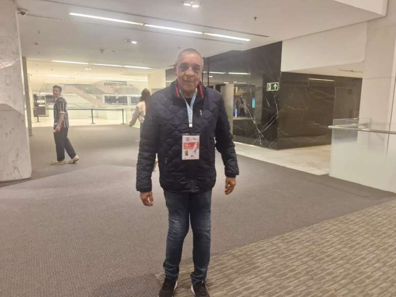 Bas&iacute;lio se mostra satisfeito com a campanha do Corinthians na Libertadores