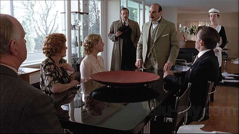 David Suchet interpretou Hercule Poirot na vers&atilde;o televisiva de O Assassinato de Roger Ackroyd, em 2000