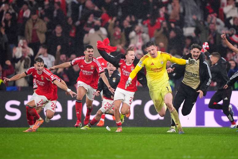 LISBON, PORTUGAL &ndash; JANUARY 28: Anatoliy Trubin of Benfica celebrates scoring his team&rsquo;s fourth goal with a header with teammates during the UEFA Champions League 2025/26 League Phase MD8 match between SL Benfica and Real Madrid C.F. at Estadio do SL Benfica on January 28, 2026 in Lisbon, Portugal. (Photo by Jose Manuel Alvarez Rey/Getty Images)