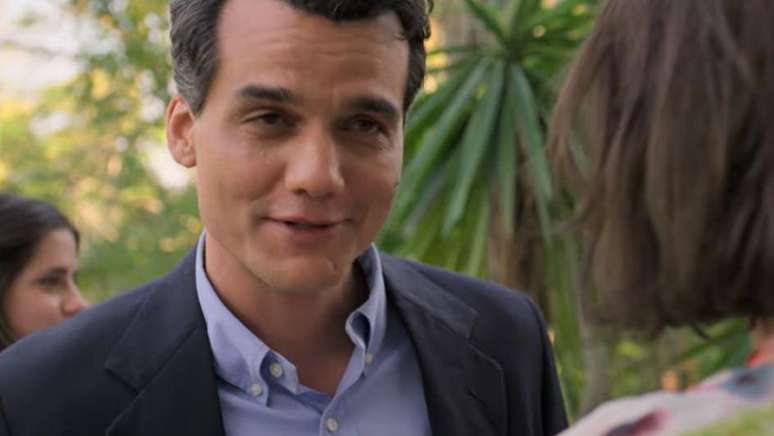 O ator Wagner Moura no papel de Juan Pablo Roque em Wasp Network