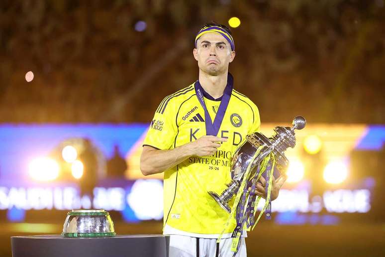 Cristiano Ronaldo conquistou o t&iacute;tulo do Campeonato Saudit pelo Al-Nassr &ndash;