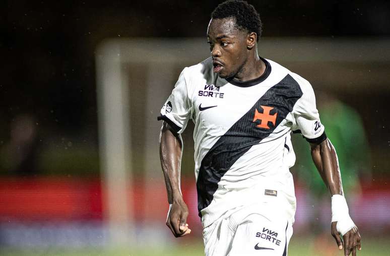 Andr&eacute;s G&oacute;mez vive grande temporada pelo Vasco &ndash;