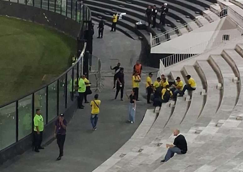 Poucos torcedores do Vasco foram &agrave; S&atilde;o Janu&aacute;rio-