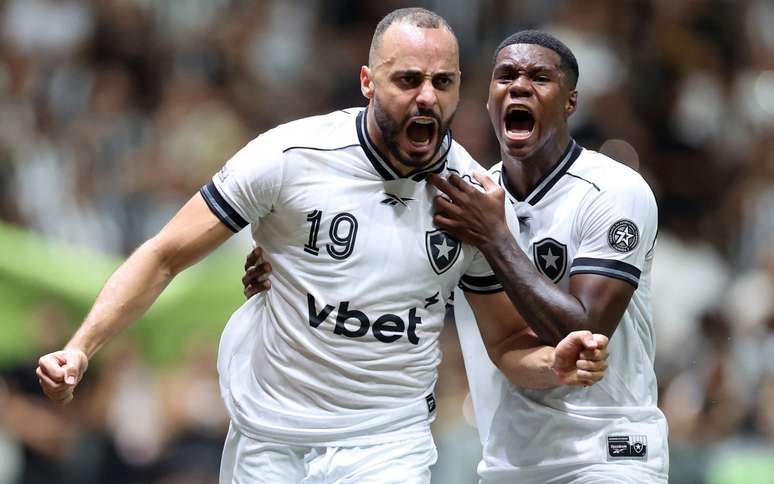 Arthur Cabral, atacante do Botafogo 