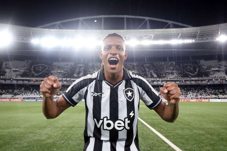 Danilo pelo Botafogo 