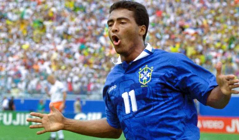 Corte de Rom&aacute;rio em 1998 foi traum&aacute;tico para o atacante e a sele&ccedil;&atilde;o &ndash;