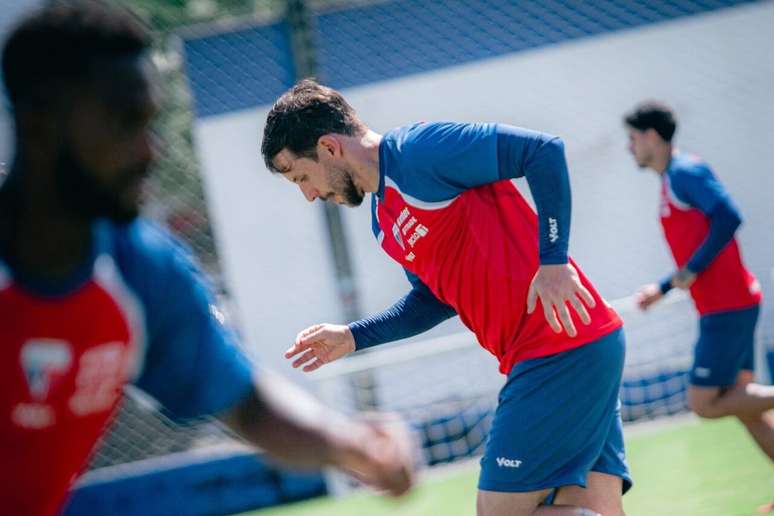 Le&atilde;o busca manter bom momento na S&eacute;rie B &ndash;