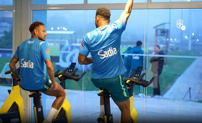 Neymar fez atividade na academia pela manh&atilde; &ndash;