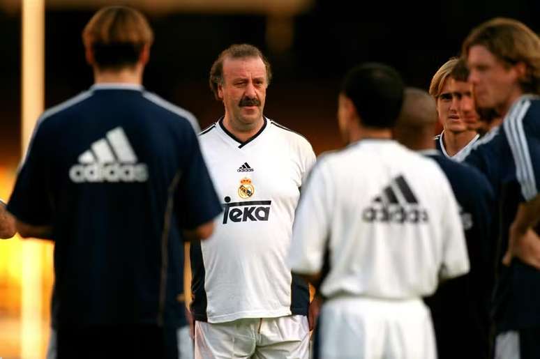 Vicente Del Bosque em treino do Real Madrid, no ano de 2000 