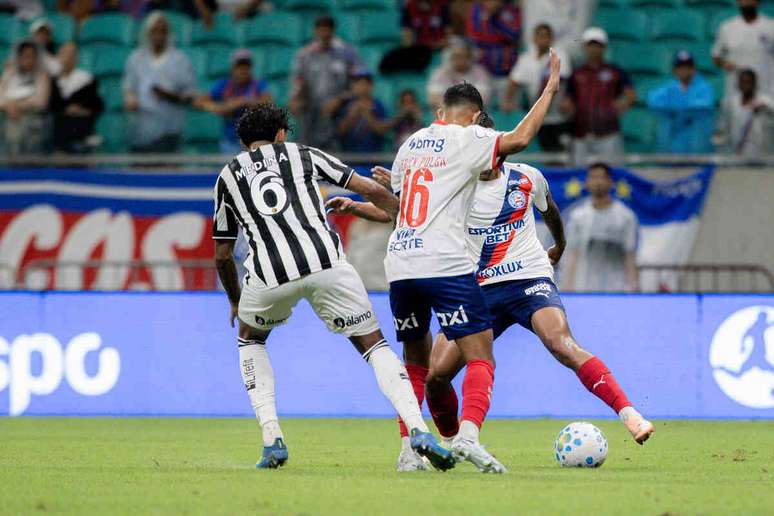 Botafogo perde para um Bahia em crise &ndash;