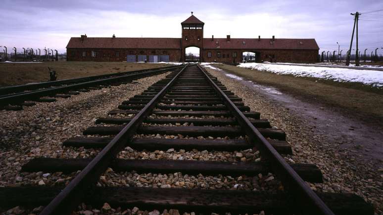 Os nazistas assassinaram seis milh&otilde;es de judeus, muitos deles em campos de concentra&ccedil;&atilde;o como Auschwitz-Birkenau, na Pol&ocirc;nia