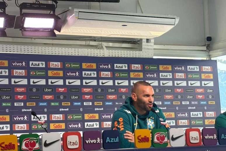 Weverton, goleiro gremista, est&aacute; na Sele&ccedil;&atilde;o Brasileira para a Copa do Mundo &ndash;