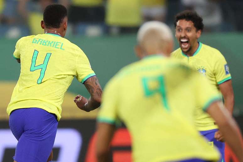 Marquinhos e Gabriel Magalh&atilde;es devem fazer a dupla titular do Brasil na Copa &ndash;