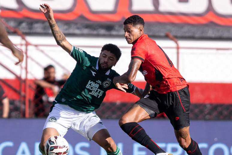 Atl&eacute;tico-GO e Goi&aacute;s mediram for&ccedil;as neste s&aacute;bado (30), pela S&eacute;rie B do Brasileiro &ndash;