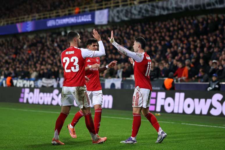 &nbsp;Arsenal tem campanha campe&atilde; na Inglaterra e pode repetir a dose na Champions.