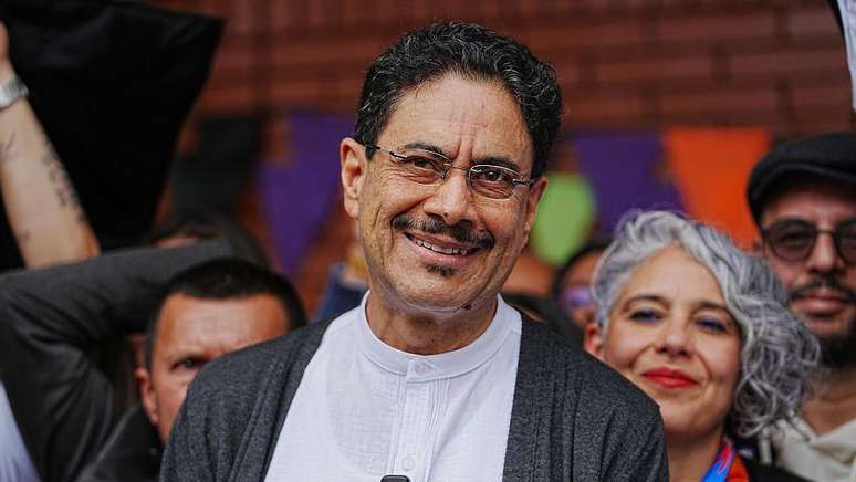Iv&aacute;n Cepeda busca dar continuidade &agrave;s pol&iacute;ticas do presidente Gustavo Petro