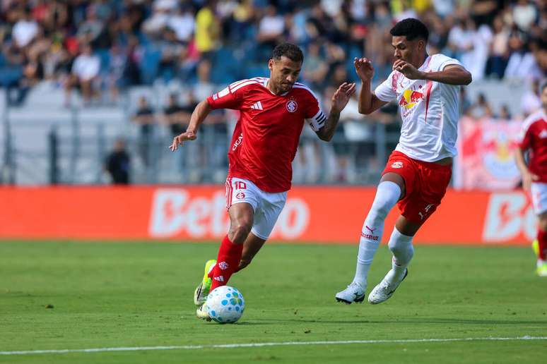 Internacional foi dominado pelo RB Bragantino &ndash;
