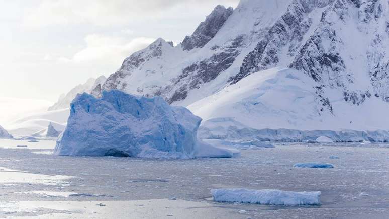 Gelo profundo funciona como arquivo clim&aacute;tico de centenas de milhares de anos &ndash; depositphotos.com / tenedos