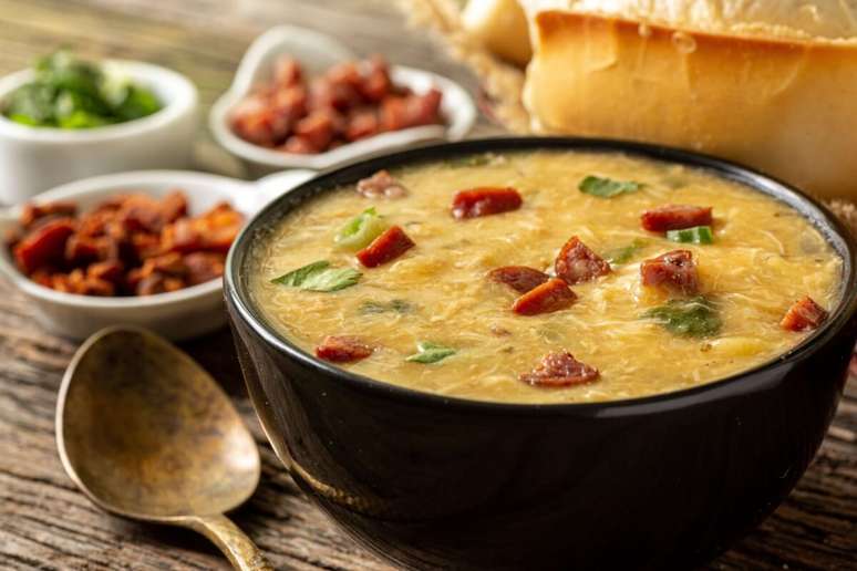 Caldo de frango cremoso 