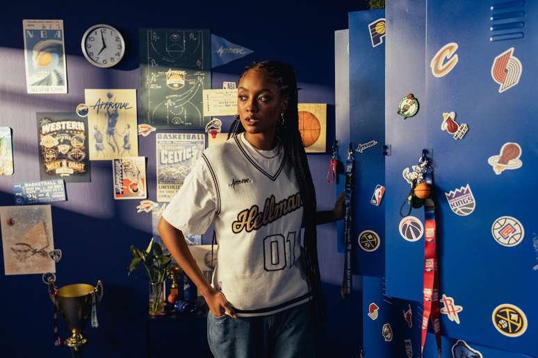 Modelo de jersey da parceria entre Hellmans e Approve 