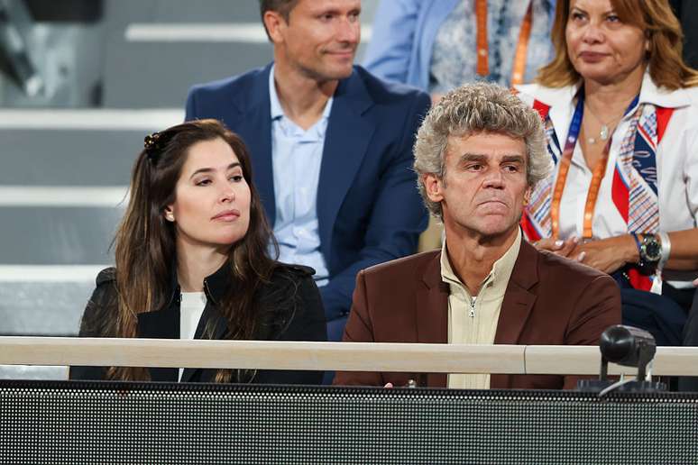 Gustavo Kuerten, o Guga, assiste a confronto entre Jakub Mensik e Jo&atilde;o Fonseca