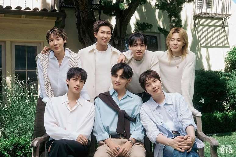 (Foto: Weverse &ndash; BTS)
