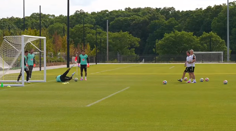 Usado pela Sele&ccedil;&atilde;o Brasileira para a Copa do Mundo, Centro de Treinamento Columbia Park fica em Morristown, no estado de Nova Jersey, nos Estados Unidos.